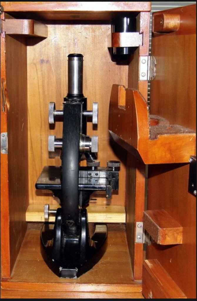 Microscopio Carl Zeiss Jena 1970